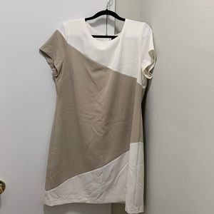 Tommy Hilfiger womens dress white with beige block short sleeve and zip in back
